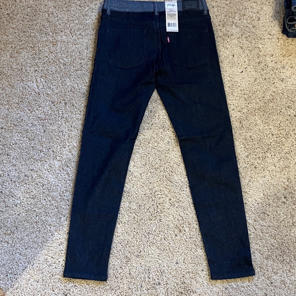 Levi’s Dark Blue Skinny Jeans - Picture 5 of 7